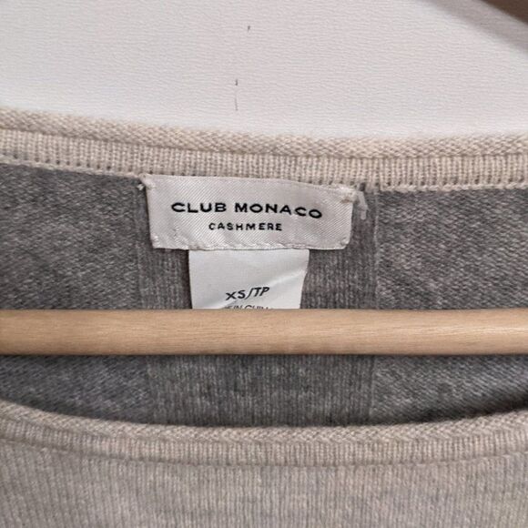CLUB Monaco | Two-tone cashmere sweater - Picture 3 of 6